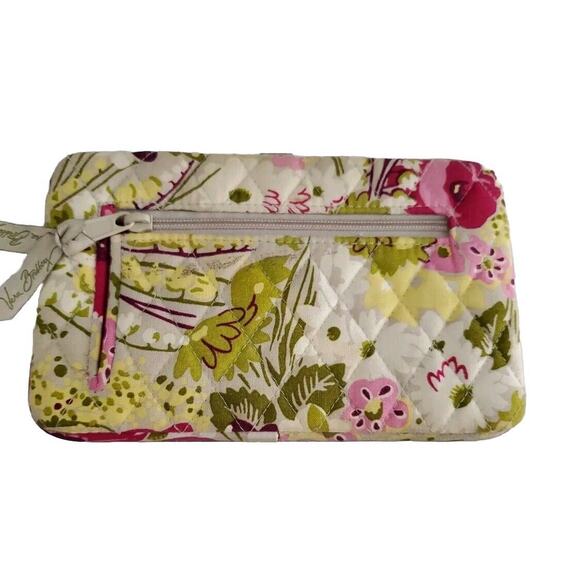 Vera Bradley Wallet Make Me Blush Pattern Clasp Close 9 Card Holders - Picture 2 of 10